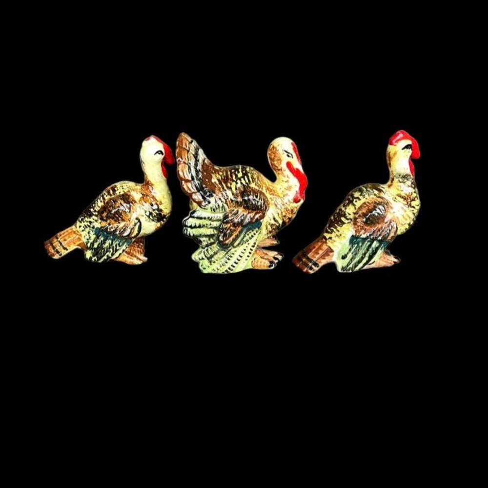 Vintage Porcelain Turkey Salt & Pepper Shakers Japan MCM Birds Hand Painted READ